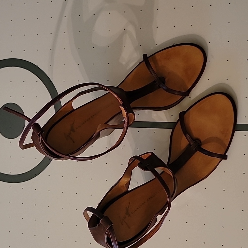 Giuseppe Wedges